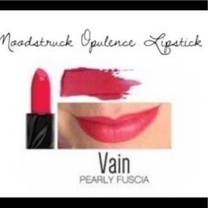 Vain Younique Moodstruck Opulence Lipstick